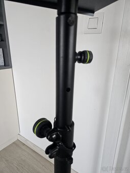 Stojany na reproduktory Gravity SP 3202 VT - 2