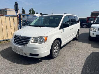 Chrysler Grand Voyager 2.8 CRDI, 7 sedaček, automat - 2