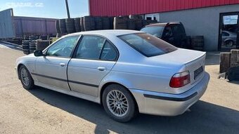 BMW E39 530d M-packet M57 DL71: Na Náhradní díly - 2