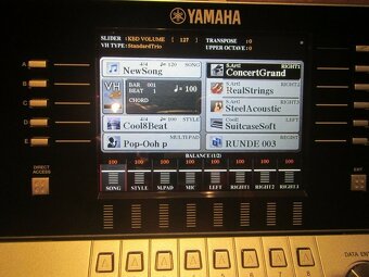 Yamaha Tyros 5, 76 kláves - 2