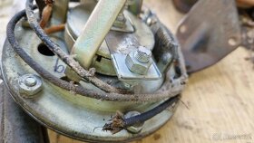 GAZ-M-20 Poběda klaksony - 2