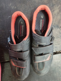 Tretry shimano 47 spíš 46 - 2