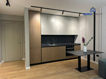 Prodej, byt 2+kk, 90 m2, Durrës-Plazh, Albánie - 2