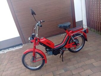 Babeta 210 prodám červené barvy - 2