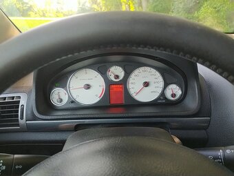 Peugeot 407 - 2