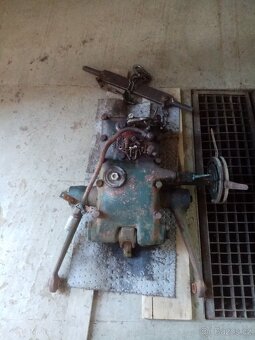 Víko hydrauliky zetor 3011 - 2