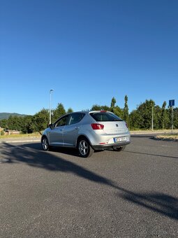 Seat Ibiza - 2