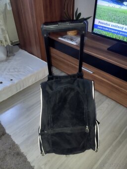 Batoh na psa - 2