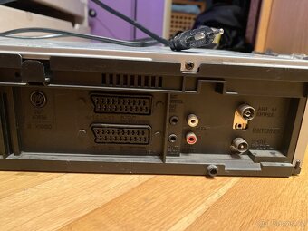 🎥 JVC HR-S7850 S-VHS videorekordér - 2