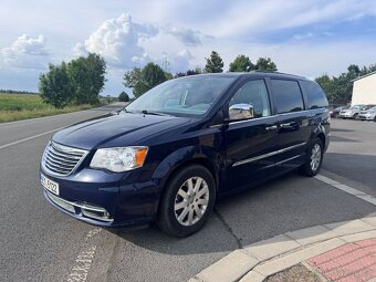 Chrysler Town Country 3,6 Limited 2xDVD Šíbr 2012 - 2
