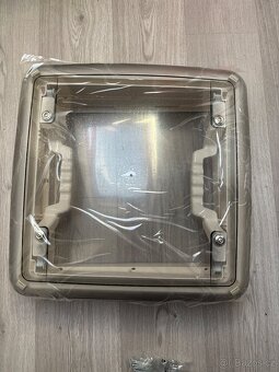 STŘEŠNÍ OKNO DOMETIC MINI HEKI S, 400 × 400 MM - 2