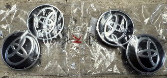 Alu kola 42611YP460 17x5J ET40 Toyota AYGO X pneu 175/65 R17 - 2