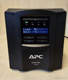 APC UPS - 750 - Záložní zdroj - bez baterie - 2