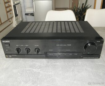 Zesilovač SONY TA-F101R - 2