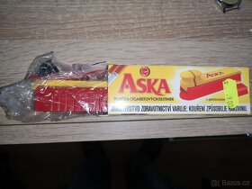 Zapalovače a plnička dutinek - 2