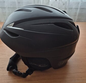 Lyžařská helma - 2