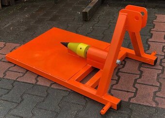 Kuželová štípačka na dřevo za traktor - 2