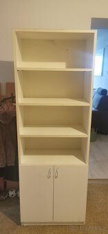 Koupelnová skříňka - 2