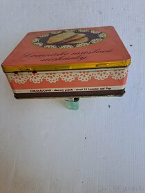 Stará plechová krabička. - 2