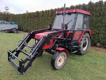 AKCE - Nový čelní nakladač TUR 3 - 2