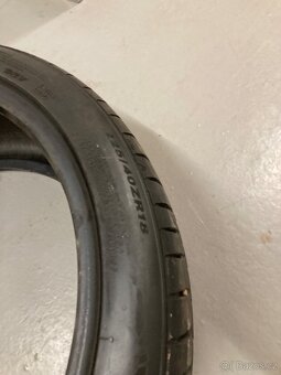 Letní pneu 225/40 R18 - 2
