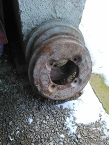 Závaží Zetor. - 2