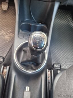 Fabia II řadicí kulisa - 2