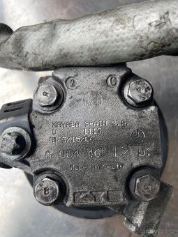 Servo čerpadlo Mercedes w203 - 2