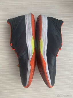 Sálovky Asics vel. 43,5 - 2
