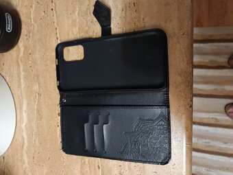 Kožený obal na telefon. - 2