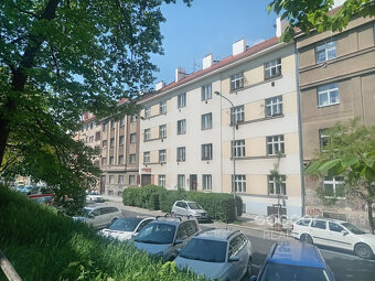 Pronájem bytu 1+kk, 15 m2, Praha 3 - Žižkov, ul. Jeseniova. - 2