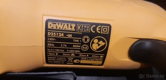 Kladivo Dewalt D25124 - 2