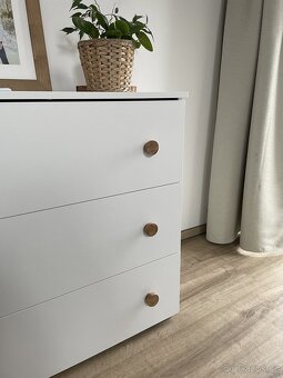 Komoda s přebalovacím pultem - 2