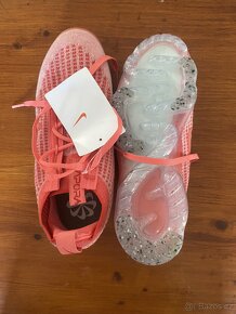 NIKE W AIR VAPORMAX ,Eur 38 - 2