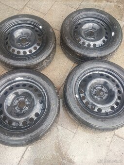 Plechové disky 6,5Jx16, pneu 205/55 R16 - 2