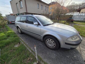 Volkswagen Passat 5,5 - 2