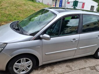 Renault Scenic 2 1.6/16V r.v2009 - 2