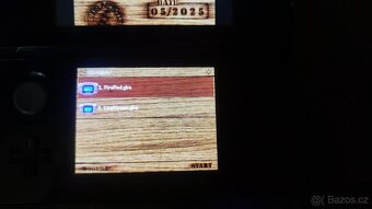 Nintendo 3DS + R4 karta k hraní všech her GBA a GBC - 2