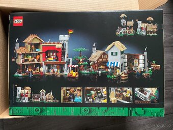LEGO 10332 Středověké náměstí - 2
