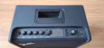 Fender Mustang GT40 - 2