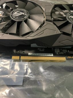 ASUS RX460 STRIX 4GB OC - 2