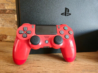 PS4 konzole Slim + 6 her TOP STAV - 2