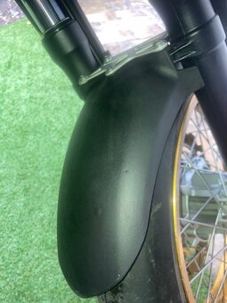 Přední blatník yamaha xt 660 - 2