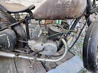 ČZ 125 T - 2