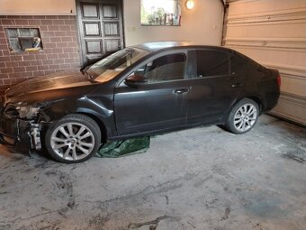 Škoda Octavia 3 - havarovaná - 2