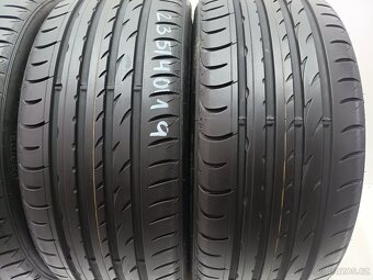 Letní pneu 235/40/19 Nexen - 2
