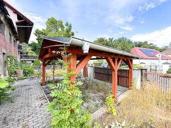 DŘEVĚNÁ PERGOLA - 2