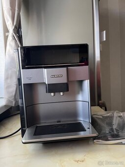 Kávovar Siemens EQ.6 plus 100 - 2