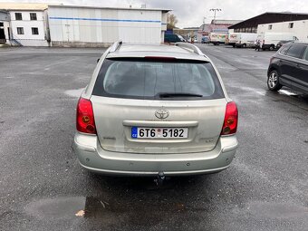 Toyota Avensis D4D 2.0 T25 - 2