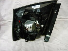 Škoda Fabia 3 III  - levé zadní světlo - 2